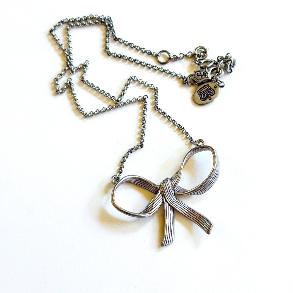 Juicy Couture Bow Necklace Chain Rare Designer silver tone Designer‎ Y2K 19"